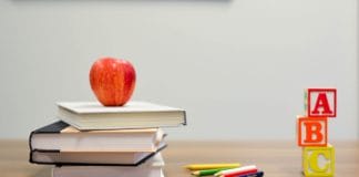 Kommentar – zu den strengeren Kontaktbeschränkung Kommentar - zu den strengeren #Kontaktbeschränkung (Bild: Element5 Digital/Unsplash)