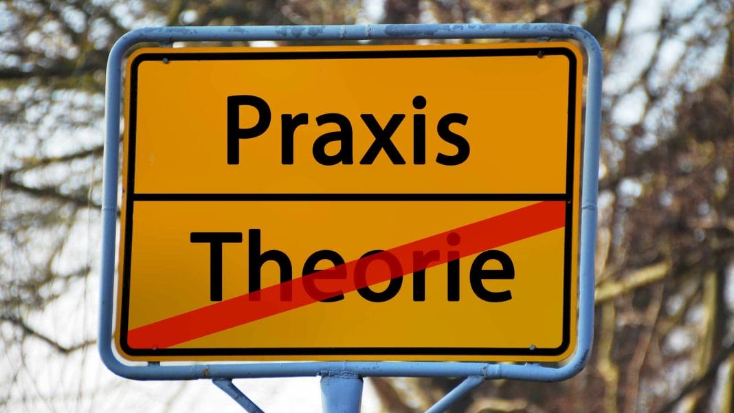 Der Unterschied zwischen Theorie & Praxis im Lockdown. (Bild: Gerd Altmann/Pixabay)